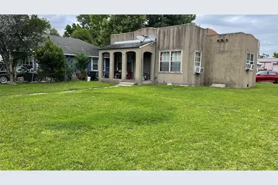 4002 Beggs Street, Houston, TX 77009 - Photo 2