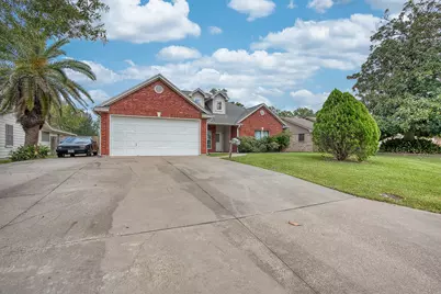 5320 Cambridge Drive, Beaumont, TX 77707 - Photo 2