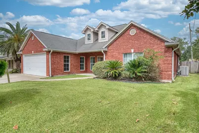 5320 Cambridge Drive, Beaumont, TX 77707 - Photo 1