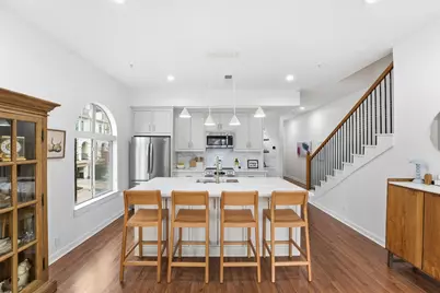806 Jackson Hill Street #201, Houston, TX 77007 - Photo 1