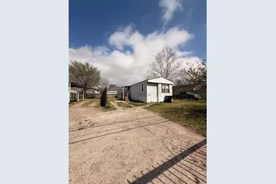 14331 Greenville Street, Houston, TX 77015 - Photo 2