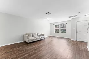 1424 Ruthven St, Houston, TX 77019 - Photo 4