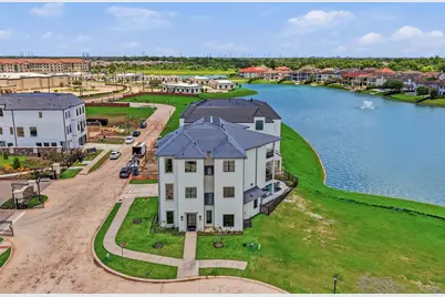 4610 Sunset Circle, Sugar Land, TX 77479 - Photo 38