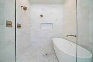 4610 Sunset Cir, Sugar Land, TX 77479 - Photo 24