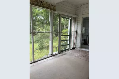 213 W Abbey Street, Livingston, TX 77351 - Photo 20