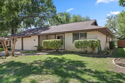 1927 Ramada Drive, Houston, TX 77062 - Photo 2