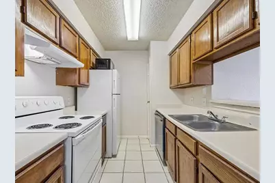 10101 S Gessner Road #316, Houston, TX 77071 - Photo 2