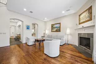 2207 Dunraven Ln, Houston, TX 77019 - Photo 6