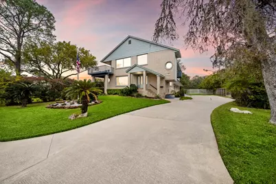 2523 Baycrest Drive, Houston, TX 77058 - Photo 1