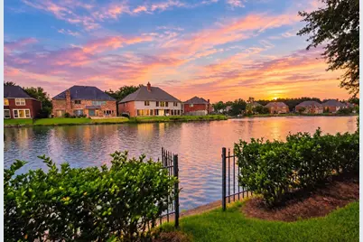 1122 Old Oyster Trail, Sugar Land, TX 77478 - Photo 4