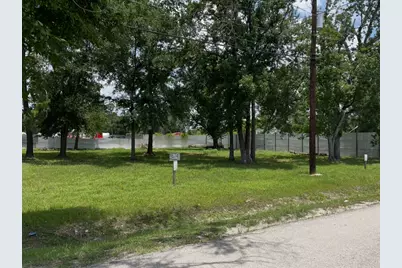 5203 Mayle Street, Houston, TX 77016 - Photo 4