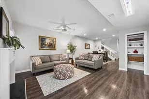 1510 Prairie Grove Dr, Houston, TX 77077 - Photo 2