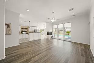 7403 Orchard Hills Ln, Sugar Land, TX 77479 - Photo 12