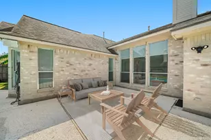 7403 Orchard Hills Ln, Sugar Land, TX 77479 - Photo 38