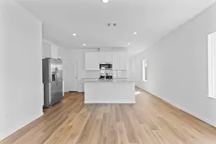 9019 Rose Water, Iowa Colony, TX 77583 - Photo 20