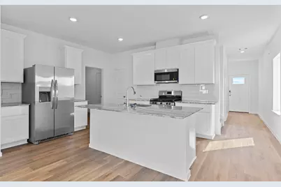 9019 Rose Water, Iowa Colony, TX 77583 - Photo 16