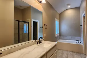 4619 Trembling Forest Ln, Houston, TX 77092 - Photo 22