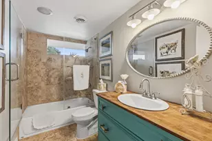 640 S Ripple Creek Dr, Houston, TX 77057 - Photo 20