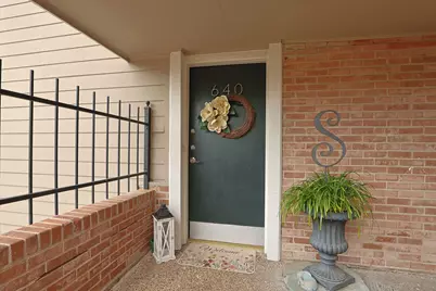 640 S Ripple Creek Drive #640, Houston, TX 77057 - Photo 4