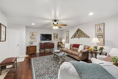 640 S Ripple Creek Drive #640, Houston, TX 77057 - Photo 18
