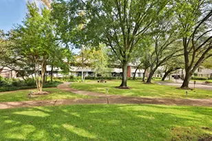 640 S Ripple Creek Dr, Houston, TX 77057 - Photo 32