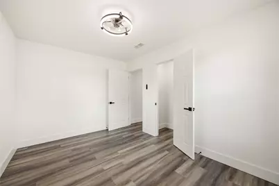 1530 15th Avenue N, Texas City, TX 77590 - Photo 16