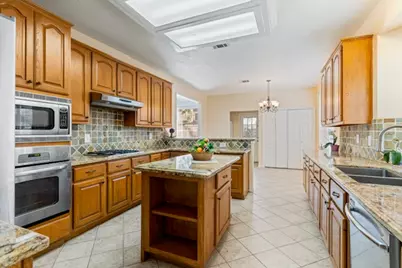 6419 Sutter Park Lane, Houston, TX 77066 - Photo 8