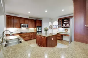1014 Harbour Sands Dr, Houston, TX 77094 - Photo 14