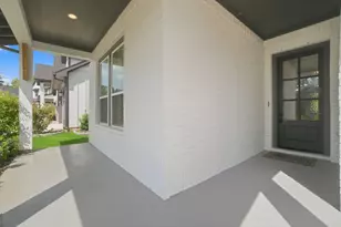 409 N Pilazzo St, Montgomery, TX 77316 - Photo 2