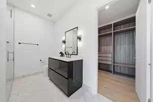 1711 Allen Pkwy, Houston, TX 77019 - Photo 22