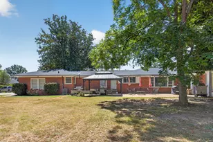 1566 State Hwy 7 W, Crockett, TX 75835 - Photo 36