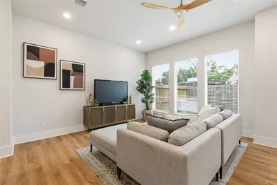 8420 Pech Landing Drive, Houston, TX 77055 - Photo 14