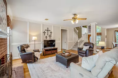 6614 Seinfeld Court, Houston, TX 77069 - Photo 8