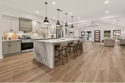 906 Eleanor Street, Houston, TX 77009 - Photo 1