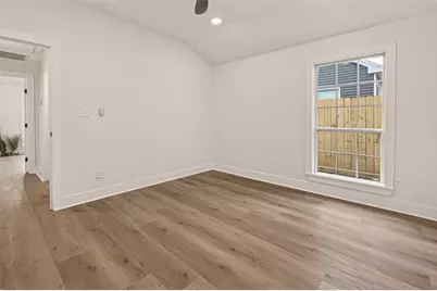 906 Eleanor Street, Houston, TX 77009 - Photo 28