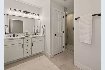 906 Eleanor Street, Houston, TX 77009 - Photo 32