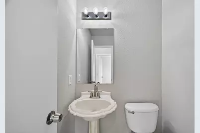 7926 Sundance Court, Baytown, TX 77521 - Photo 10