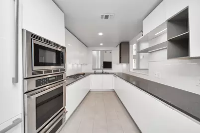 6402 Taggart Street, Houston, TX 77007 - Photo 14