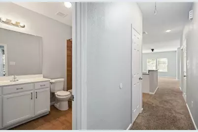 5101 Southwind Street, Houston, TX 77033 - Photo 8