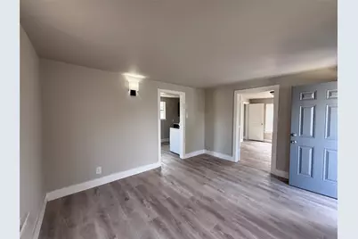 7002 Corsicana Street #B, Houston, TX 77020 - Photo 2