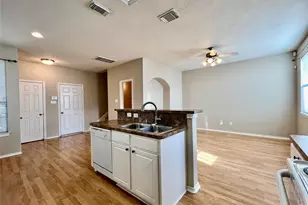 11834 Ramla Place Trail, Houston, TX 77089 - Photo 6