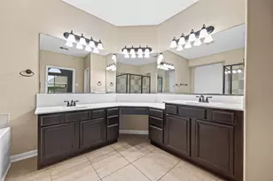 22710 Wixford Ln, Tomball, TX 77375 - Photo 32