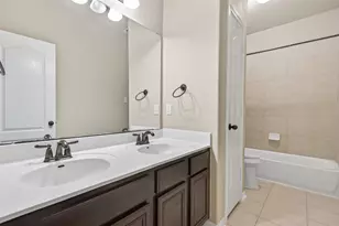 22710 Wixford Ln, Tomball, TX 77375 - Photo 36
