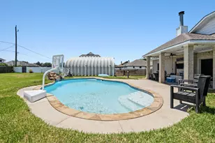 6310 Wild Life Way, Baytown, TX 77523 - Photo 18