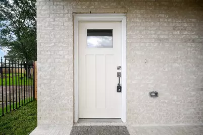 5822 Tautenhahn Road, Houston, TX 77016 - Photo 8