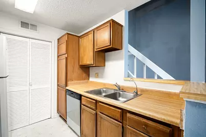 8359 Sands Point Drive #218, Houston, TX 77036 - Photo 16