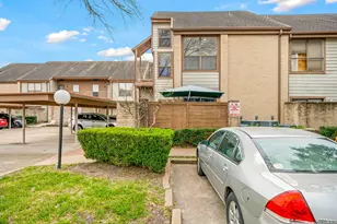 8359 Sands Point Dr, Houston, TX 77036 - Photo 4