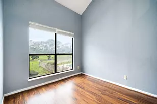 8359 Sands Point Dr, Houston, TX 77036 - Photo 14