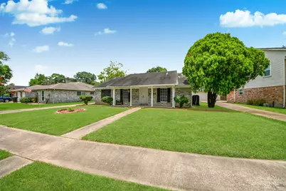 12503 Millbanks Drive, Houston, TX 77031 - Photo 6