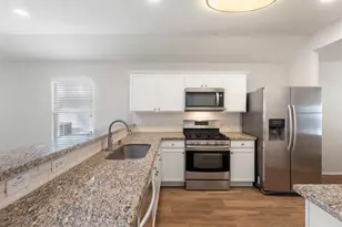 31 Bark Bend Pl, The Woodlands, TX 77385 - Photo 8
